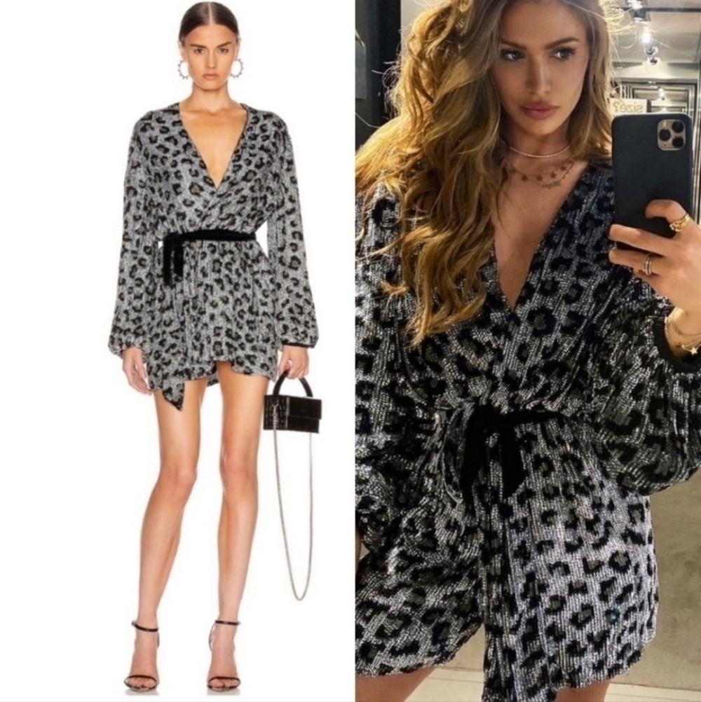 Retrofete Gabrielle Sequin Robe Wrap Silver Leopard Mini Dress NWT Size Medium